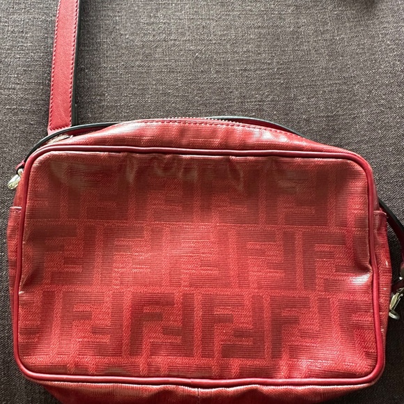 FENDI Vitello Century FF 1974 Stamp Rosso Camera Bag - Picture 3 of 10